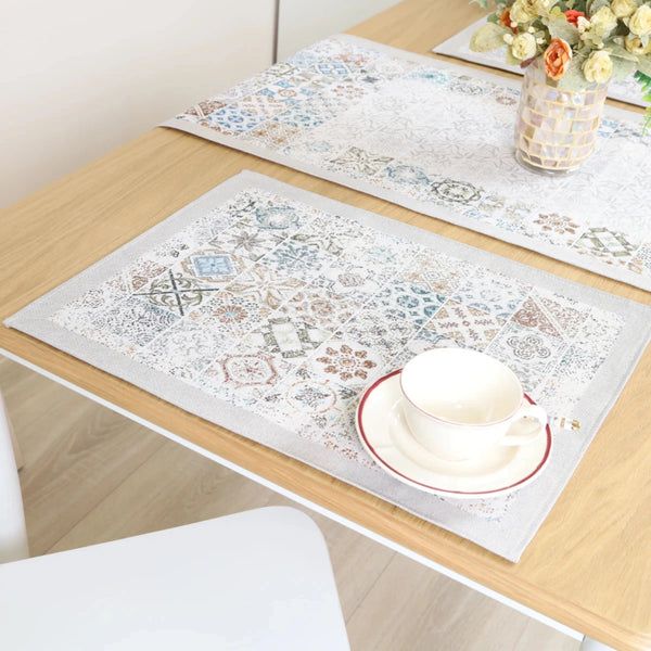 SERVETĖLĖ - ORNAMENTAI