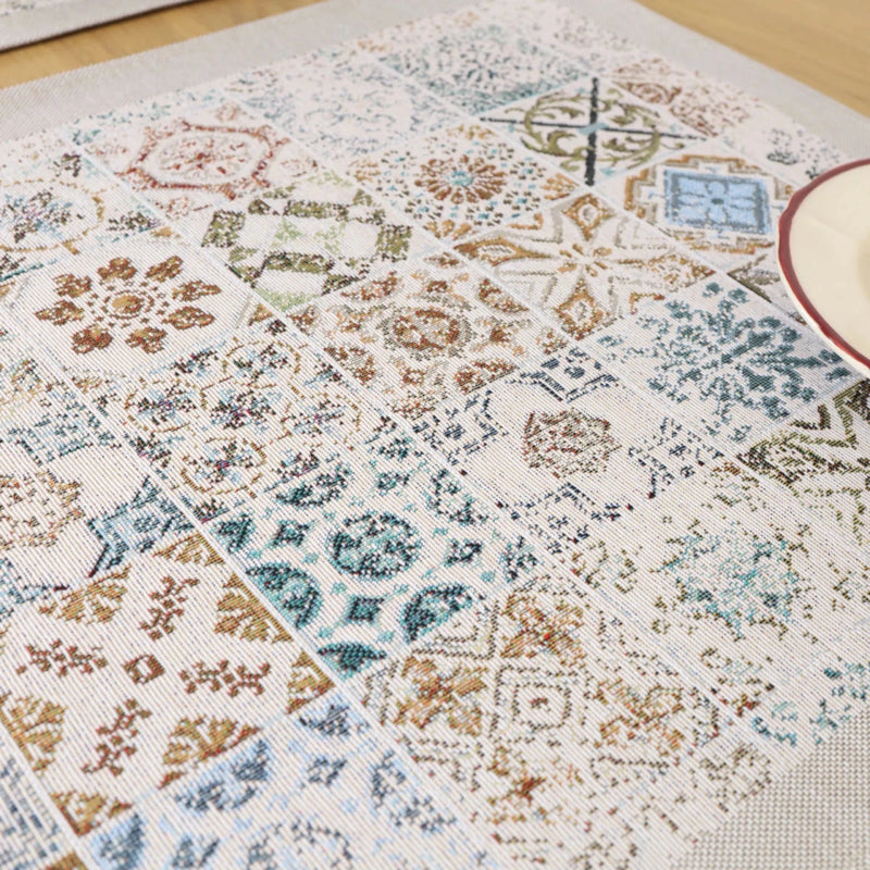 SERVETĖLĖ - ORNAMENTAI