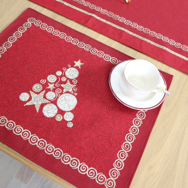 SERVETĖLĖ - AUKSINĖ EGLUTĖ