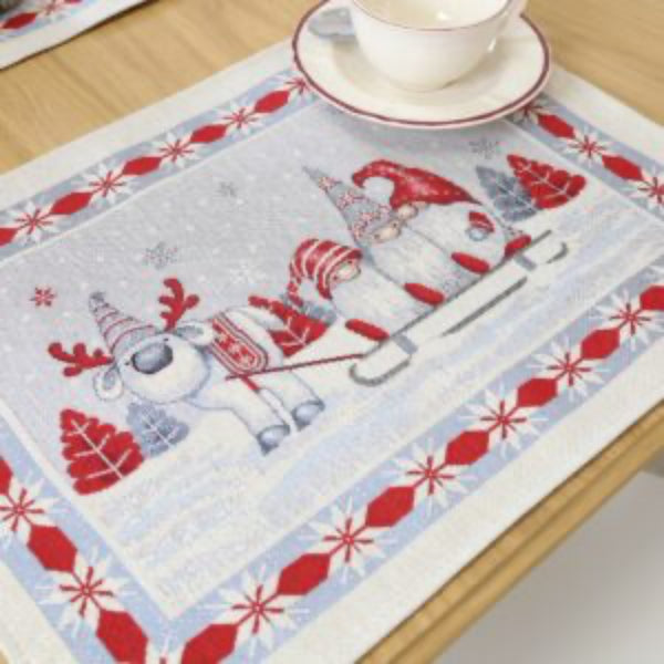 SERVETĖLĖ - NYKŠTUKAI