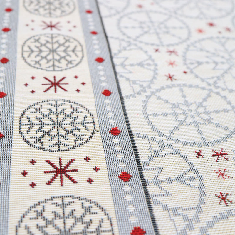 STALO TAKELIS - RAUDONOS EGLUTĖS