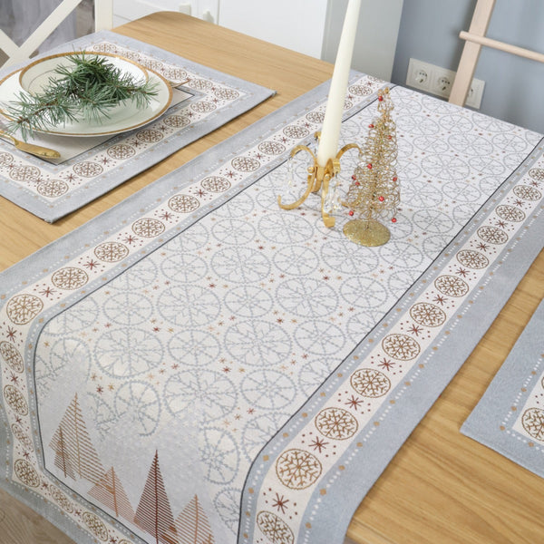 STALO TAKELIS - ŠVIESIOS EGLUTĖS