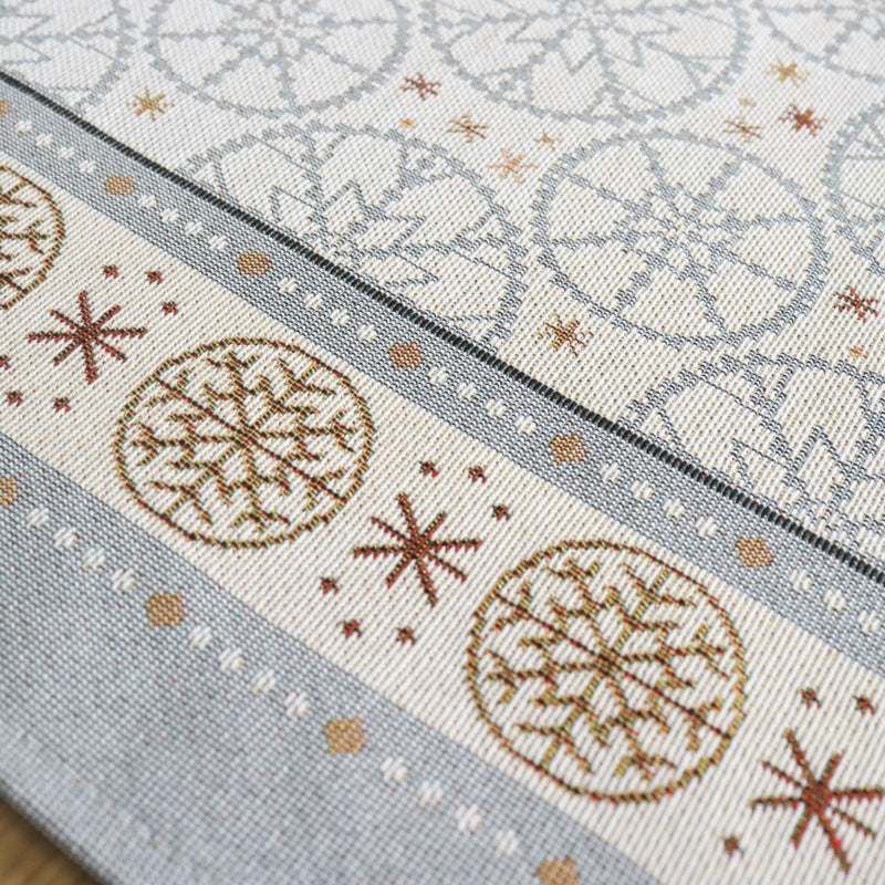 STALO TAKELIS - ŠVIESIOS EGLUTĖS