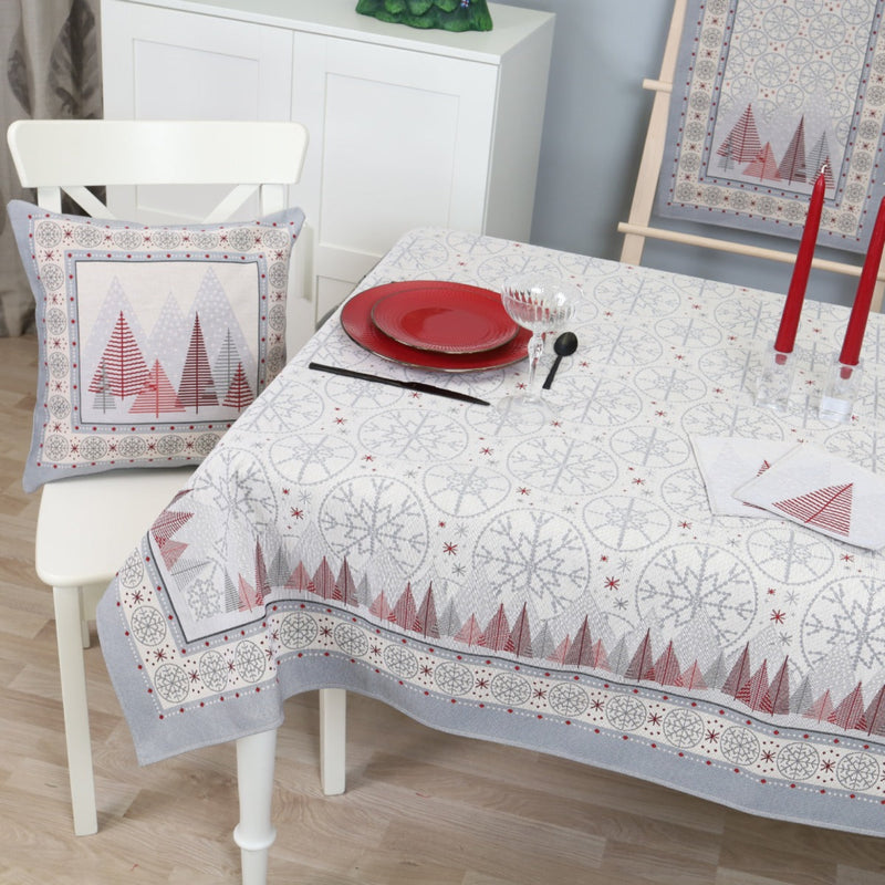 STALTIESĖ - RAUDONOS EGLUTĖS