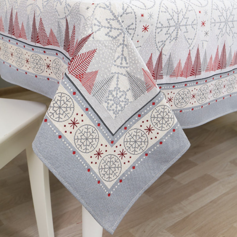 STALTIESĖ - RAUDONOS EGLUTĖS