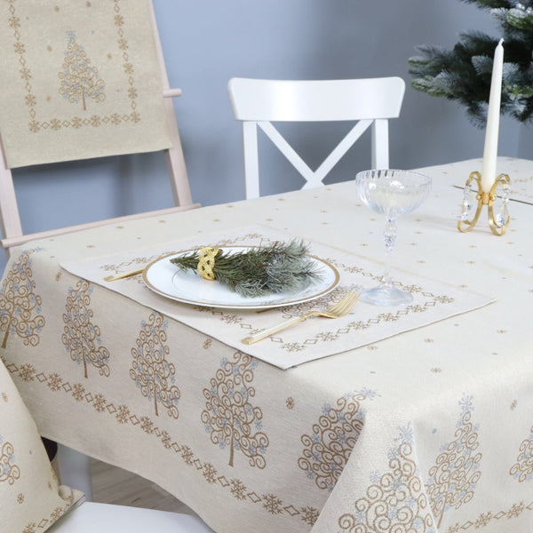 STALTIESĖ - AUKSINĖS EGLUTĖS