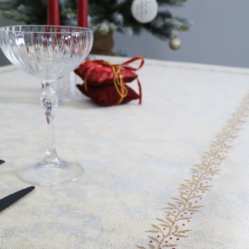 STALTIESĖ - ZUIKUČIAI IR ŽIEMOS NAMELIAI